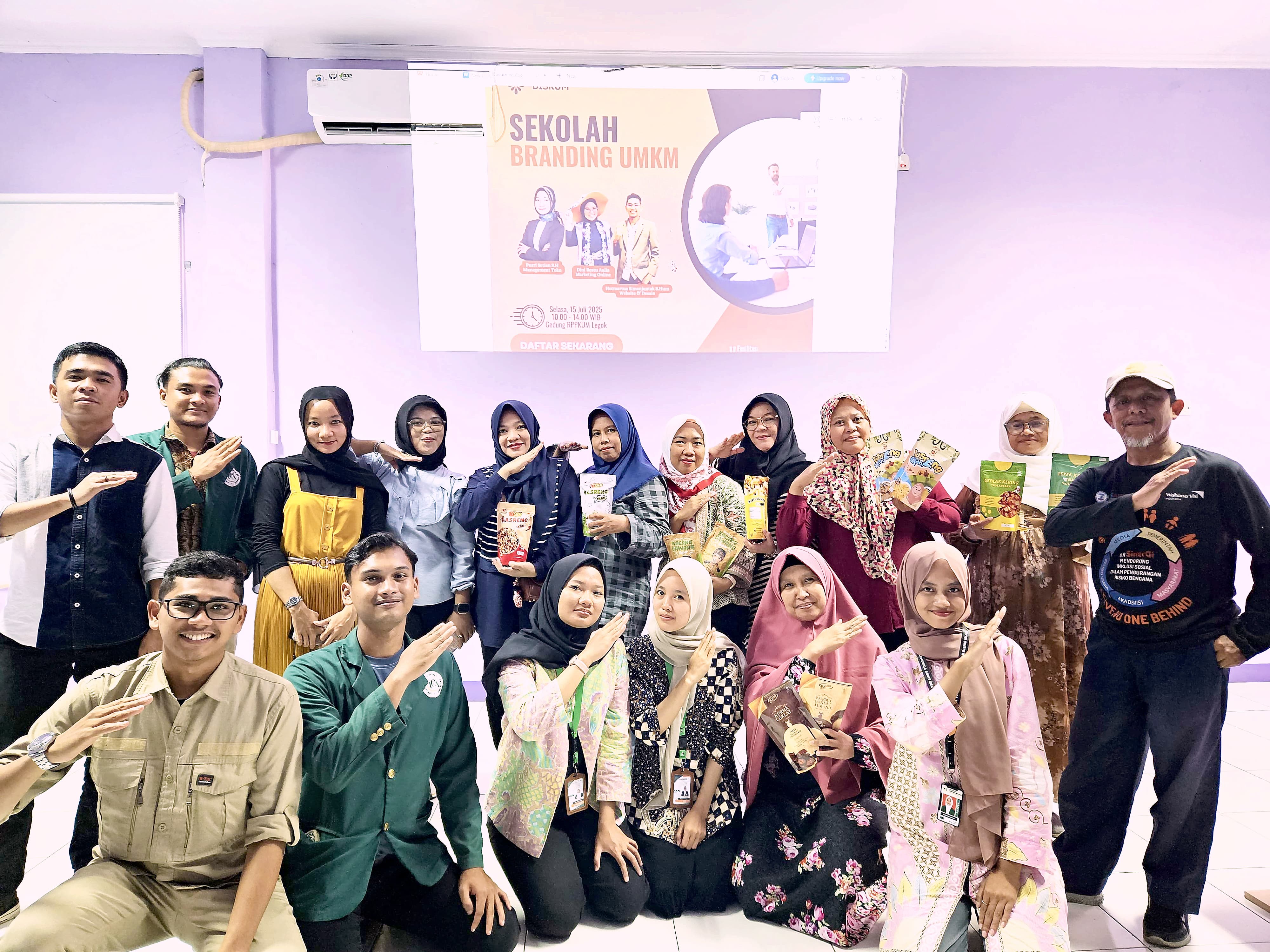 sekolah-branding-umkm-di-legok:-membangun-fondasi-bisnis-digital-lokal